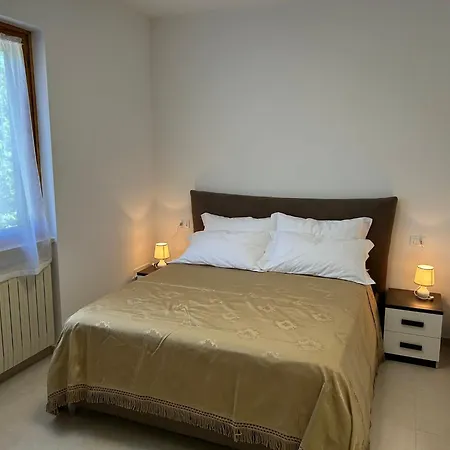 Villa Italia 아파트